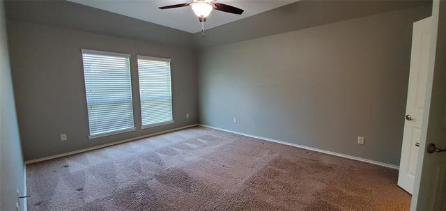 Building Photo - 929 Lake Woodland Dr