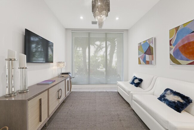 Building Photo - 402 Ocean One Ln