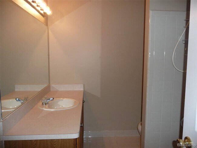 Building Photo - 30631 Hidden Pines Ln