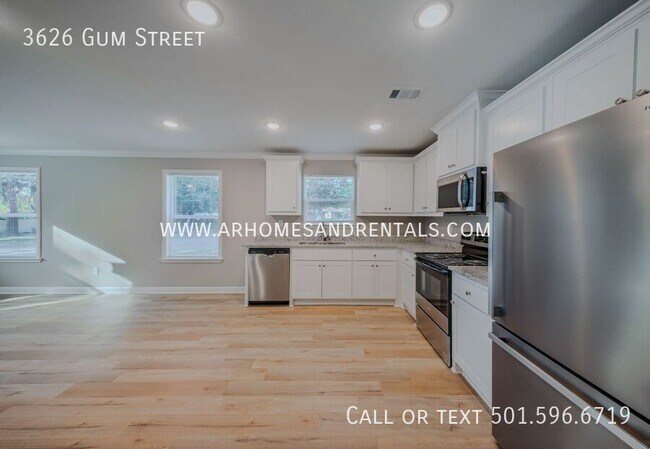 Building Photo - 3626 Gum St