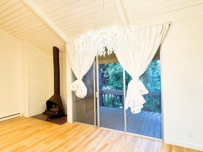 Building Photo - 505 Cypress Point Dr