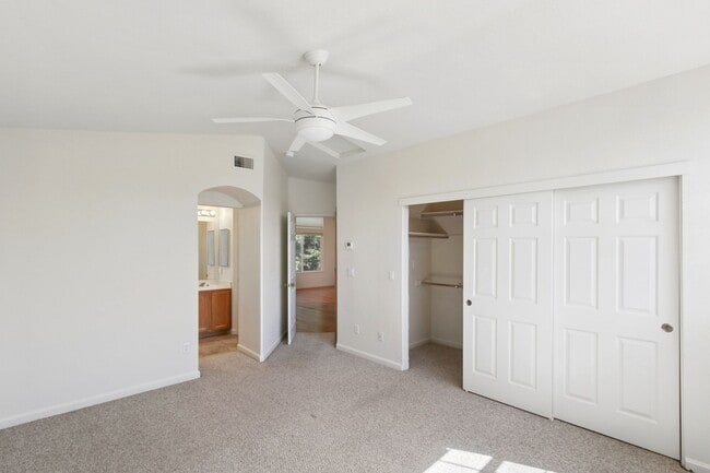 Building Photo - 3 Bedroom in Mace Ranch