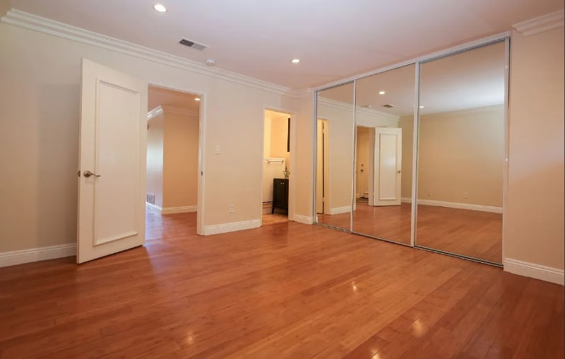 Building Photo - 100 Cliff Dr