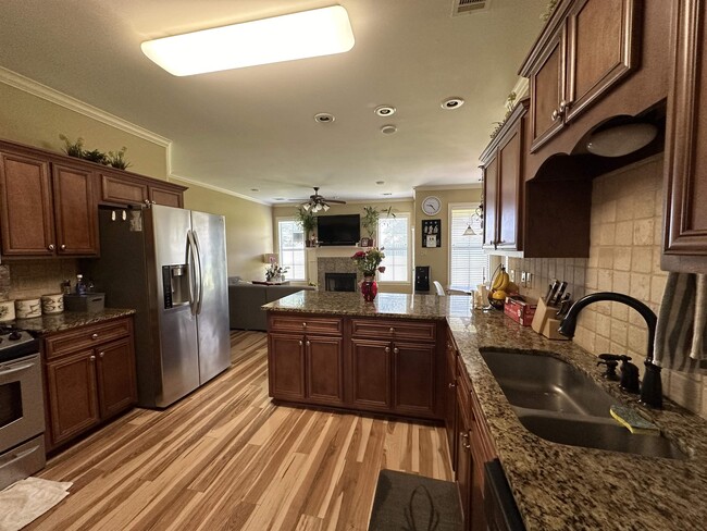 Building Photo - 9328 Owl Hill Dr