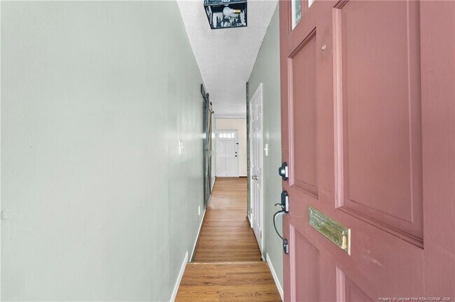 Building Photo - 3450 Cornell Dr