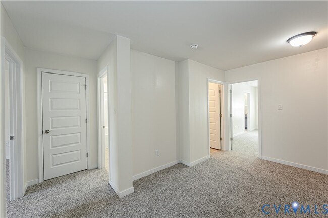 Building Photo - 18353 Palisades Ct