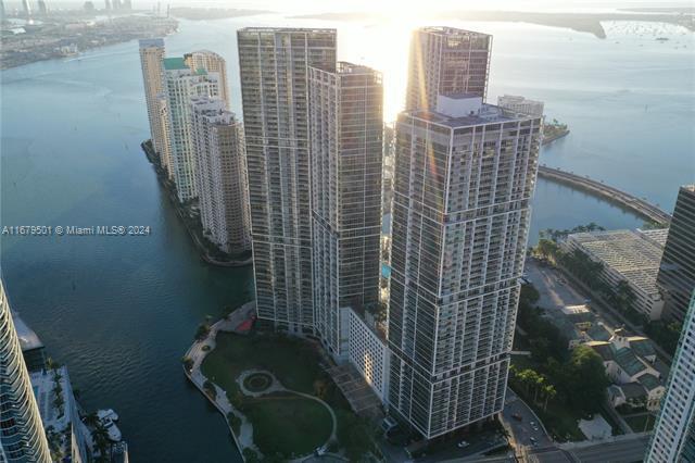 Building Photo - 465 Brickell Ave