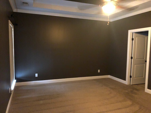Building Photo - COMING SOON!Lovely home ready for your family! Bethel Park Subdivision