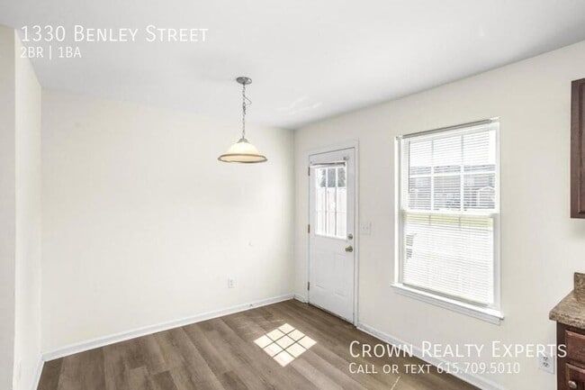 Building Photo - 1330 Benley St