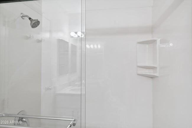 Building Photo - 7306 E Rancho Vista Dr