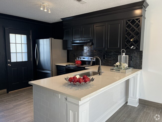 Kitchen with breakfast bar - 2254 Packing Plant Rd