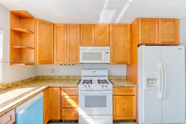 Building Photo - 6510 NW 21st St