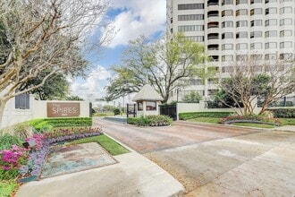 Building Photo - 2001 Holcombe Blvd