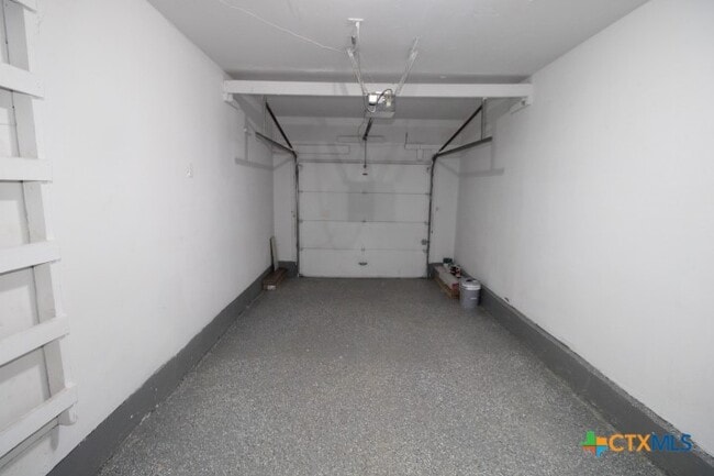 Building Photo - 2104 Brantley Ave