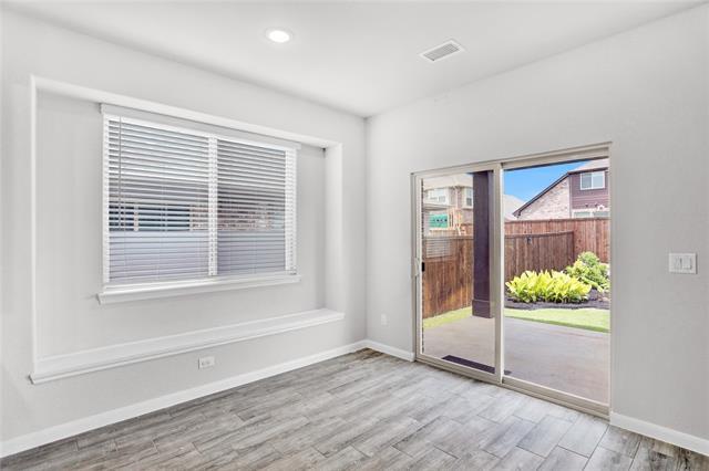 Building Photo - 1135 Saddle Ridge Dr