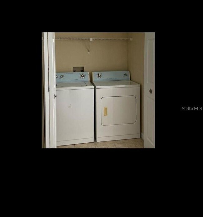 Building Photo - 5160 Conroy Rd