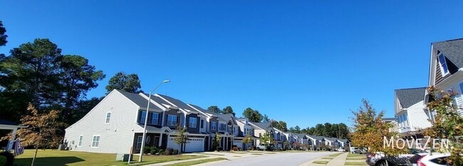 Building Photo - 541 Barneswyck Dr