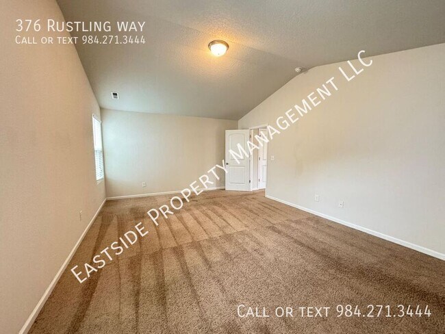 Building Photo - 376 Rustling Way