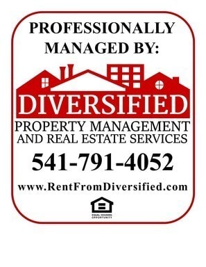 Building Photo - Pet Friendly 4 bedroom 2 bath home w/ 2 car garage