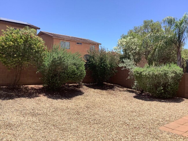 Building Photo - NORTHWEST HOME FOR RENT