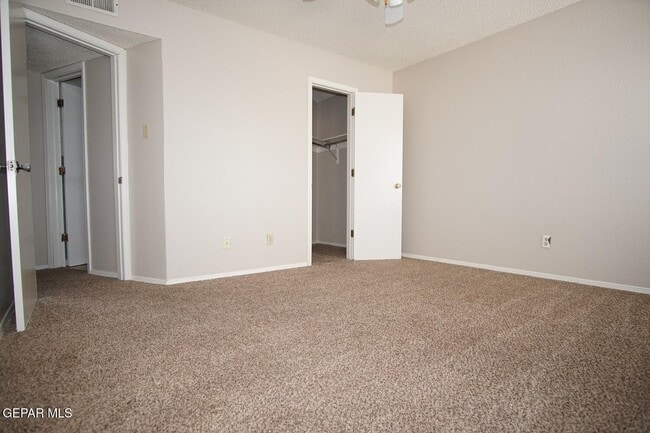 Building Photo - 1587 Bengal Dr