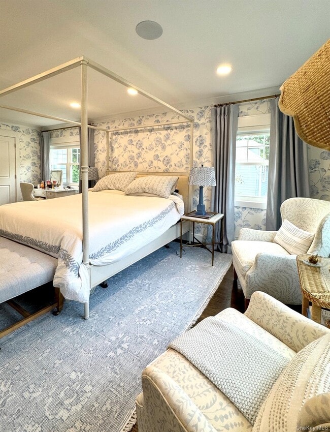 Building Photo - 42 Franklin Ave