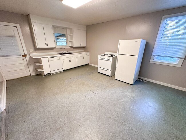 Building Photo - 1244 Wieland Pl NW