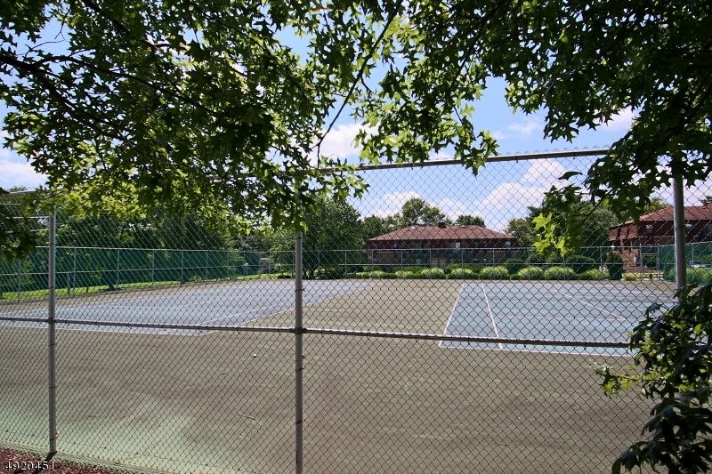 Building Photo - 1410 Normandy Ct