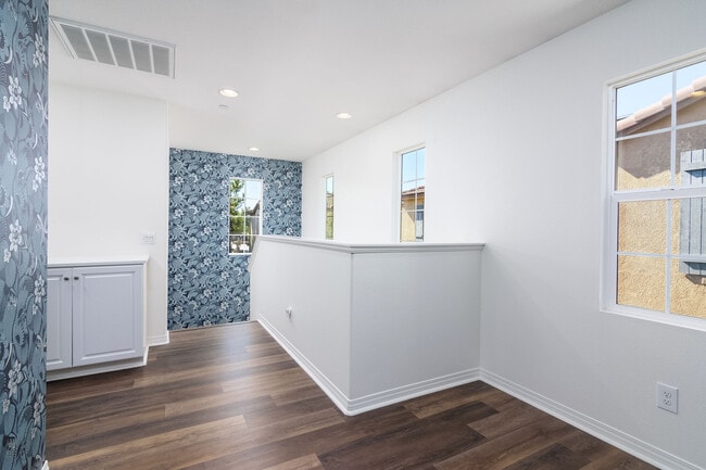 Building Photo - 3558 Summit Trail Ct