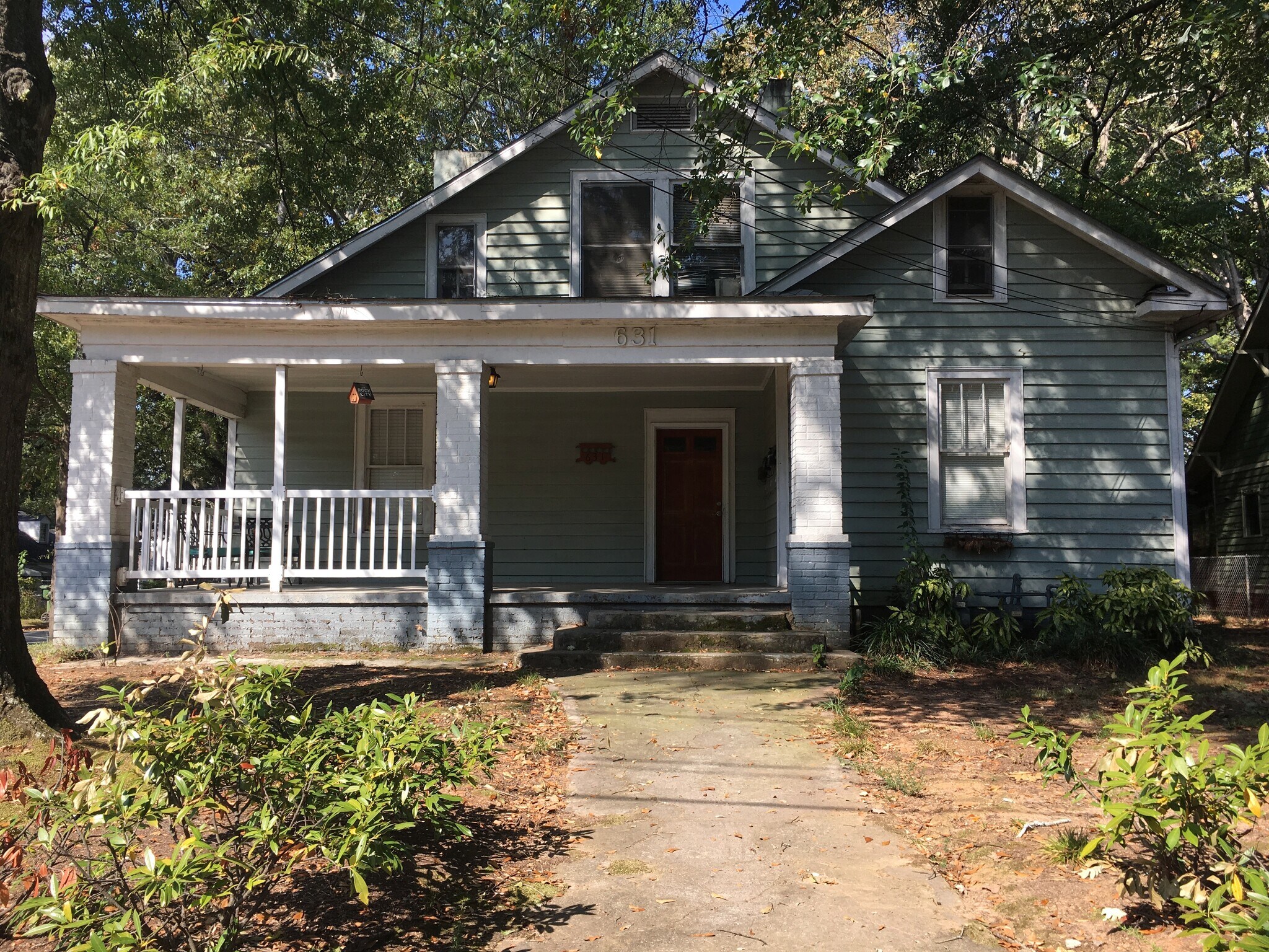 One of the best streets in Ormewood Park! - 631 Woodland Ave SE
