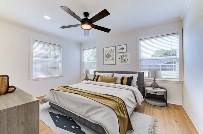 Building Photo - 1806 Gardenia Dr