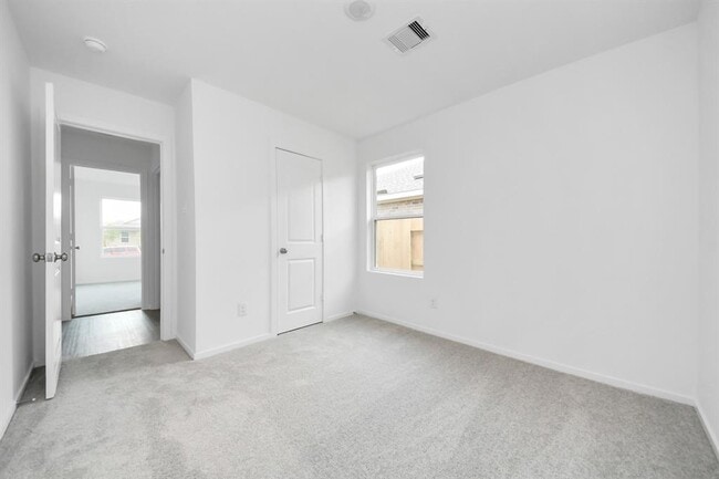 Building Photo - 26903 Yellow Corydalis Dr