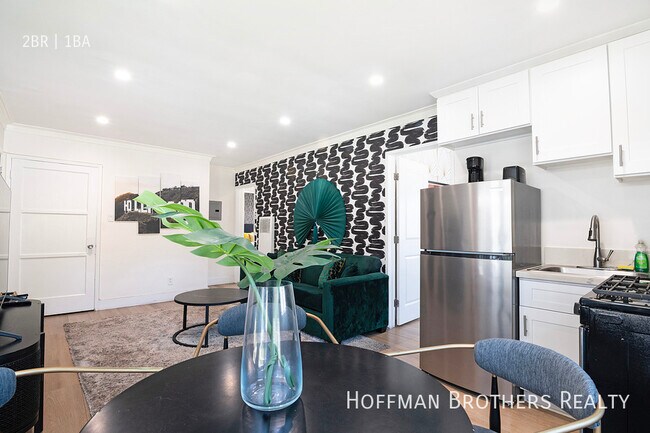 Building Photo - 1518 Laurel Canyon Blvd