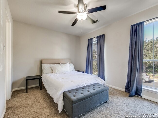 Building Photo - 8514 Espanola Dr