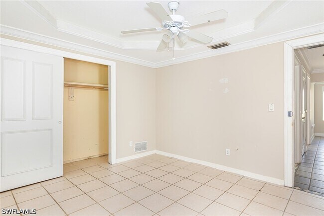 Building Photo - 1505 SE 36th St