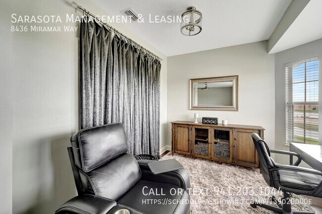 Building Photo - 8436 Miramar Way