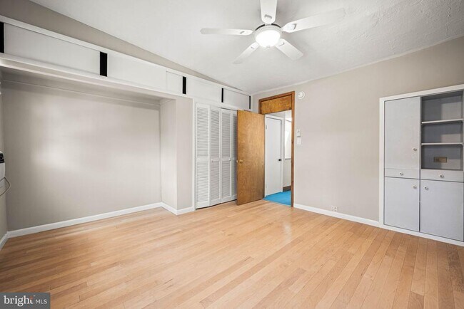 Building Photo - 241 S 23rd St