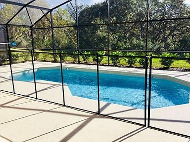 Building Photo - Furnished 4-Bedroom Pool Home in Davenport...