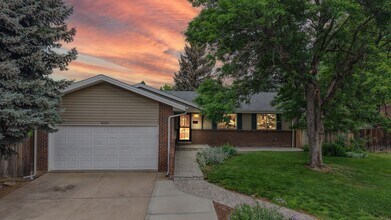 Building Photo - Amazing 4 Bed/3 Bath SFH Backing to Walnut...