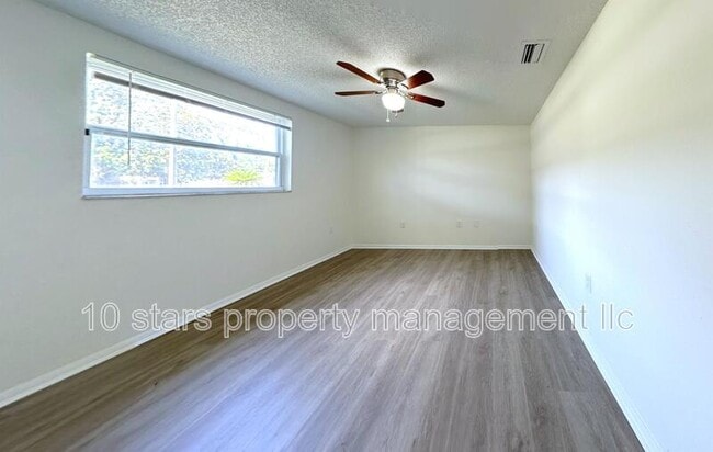 Building Photo - 5707 Quist Dr