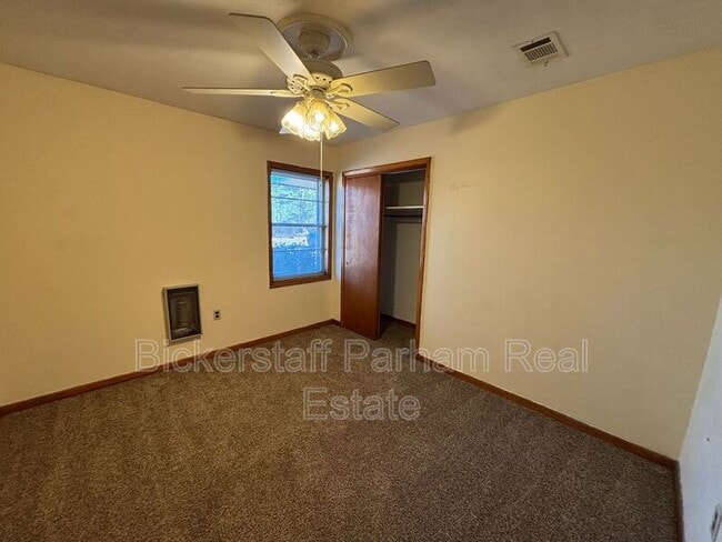 Building Photo - 259 Oswichee Rd