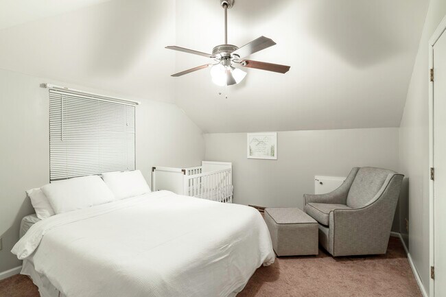 Bedroom 4 - 67 Groton Dr