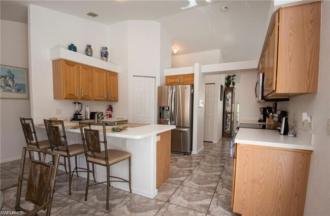 Building Photo - 3323 Surfside Blvd