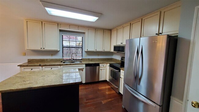 Building Photo - 4914 Ballygar Dr