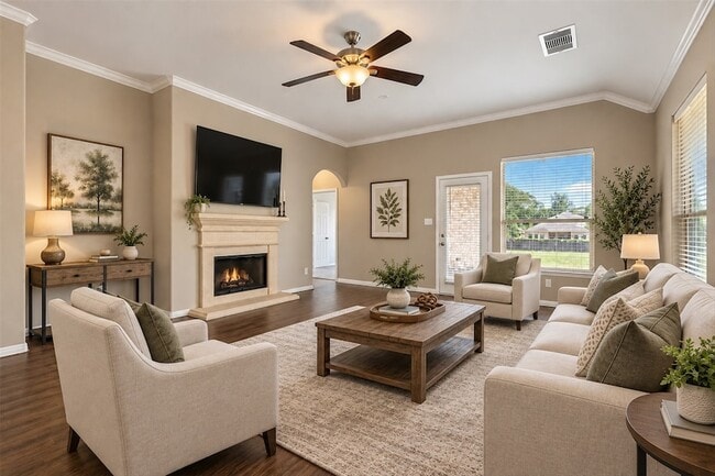 Building Photo - 42 Black Swan Ct