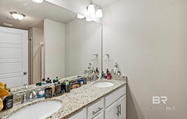 Building Photo - 25806 Pollard Rd