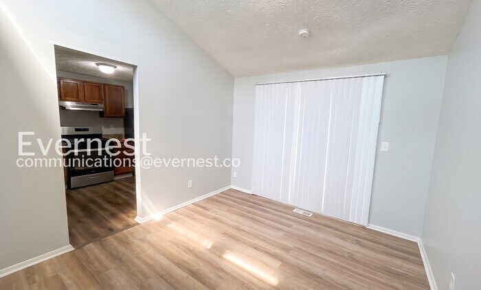 Building Photo - 2078 Kimber Trail