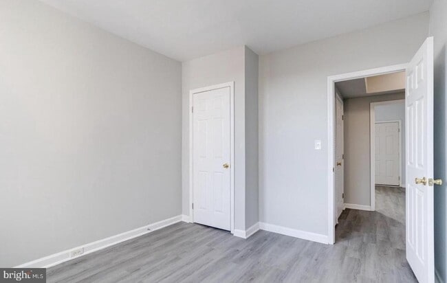 Building Photo - 3007 Oakley Ave