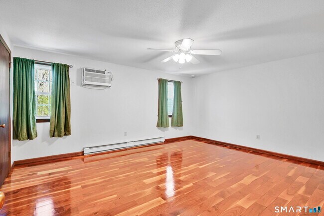 Building Photo - 61 Brandywine Ln