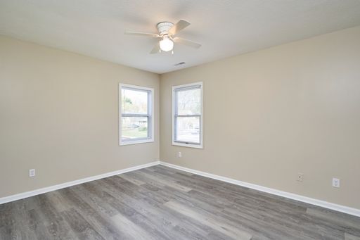 Building Photo - Renovated 5 Bedroom 2.5 Bath home